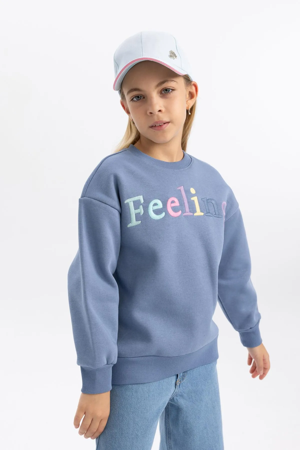 DeFacto  Bedrucktes, weiches, flauschiges, dickes Sweatshirt für Mädchen mit Rundhalsausschnitt