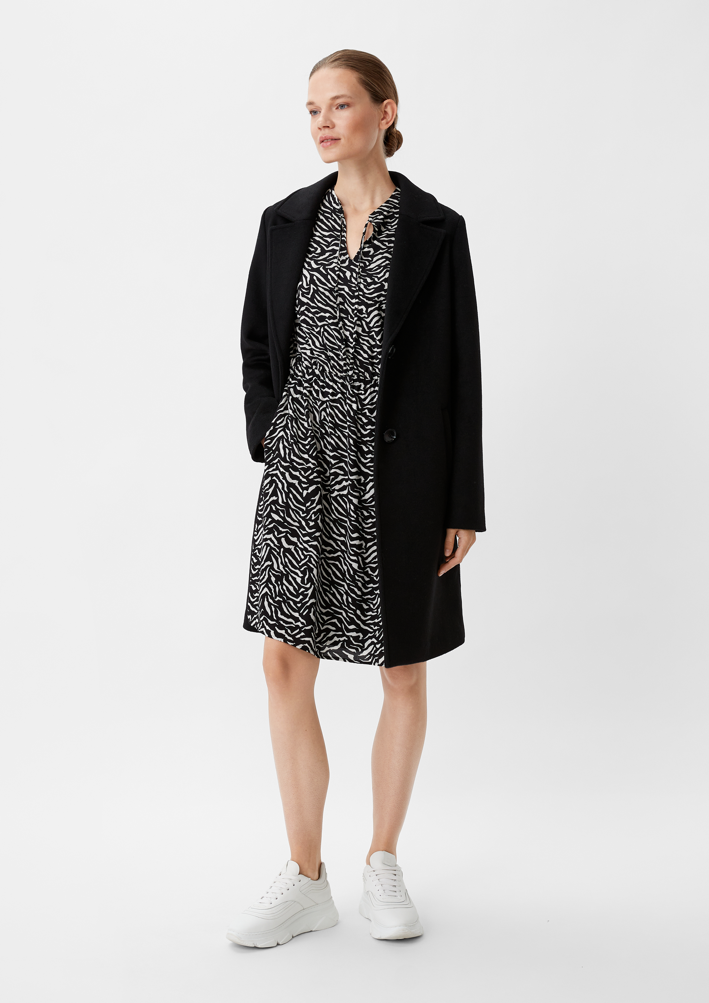 Kleid aus Viskose - schwarz