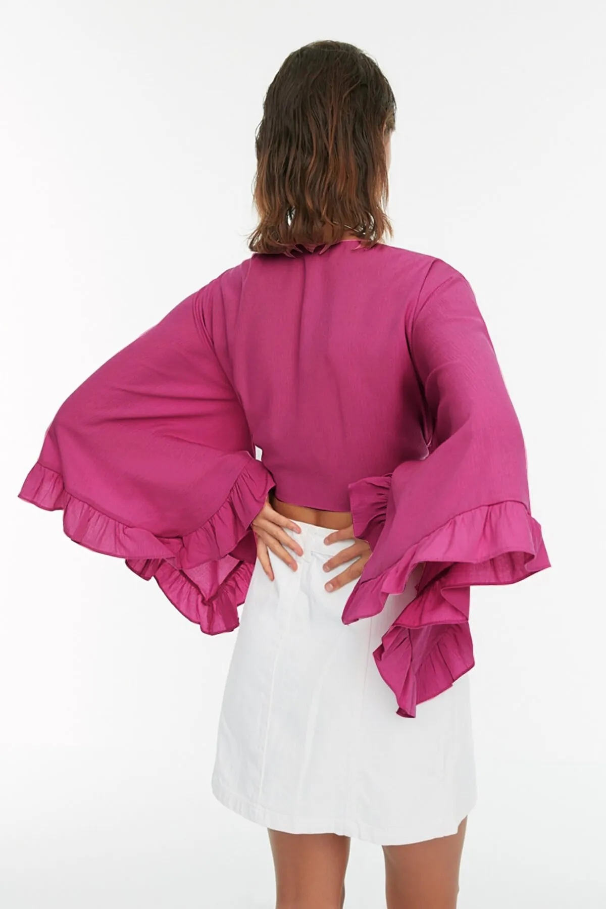 Trendyol Collection  Fuchsia Crop Woven Volant Bluse TBESS19BB0095