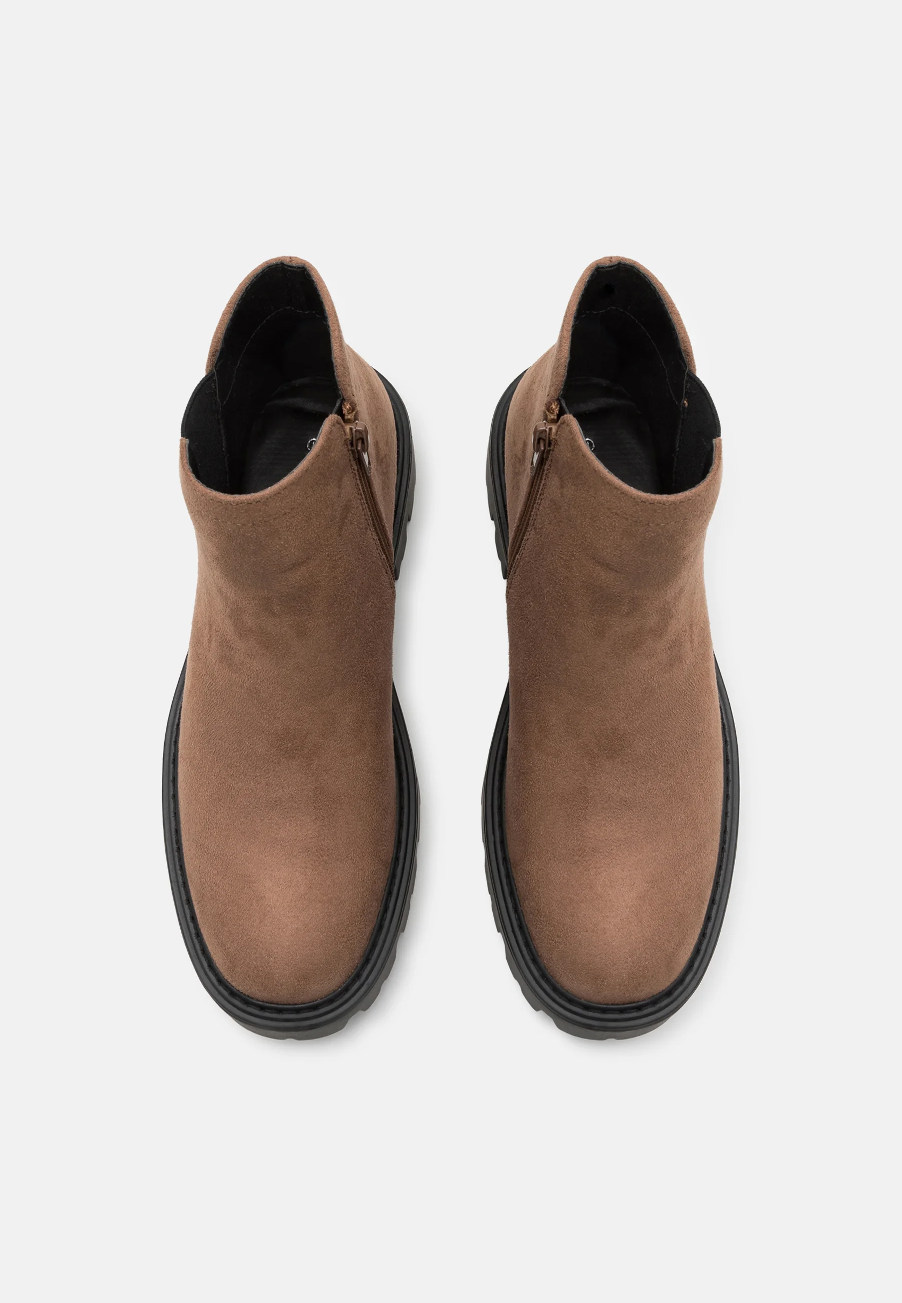 Botines de corte ancho Even&Odd