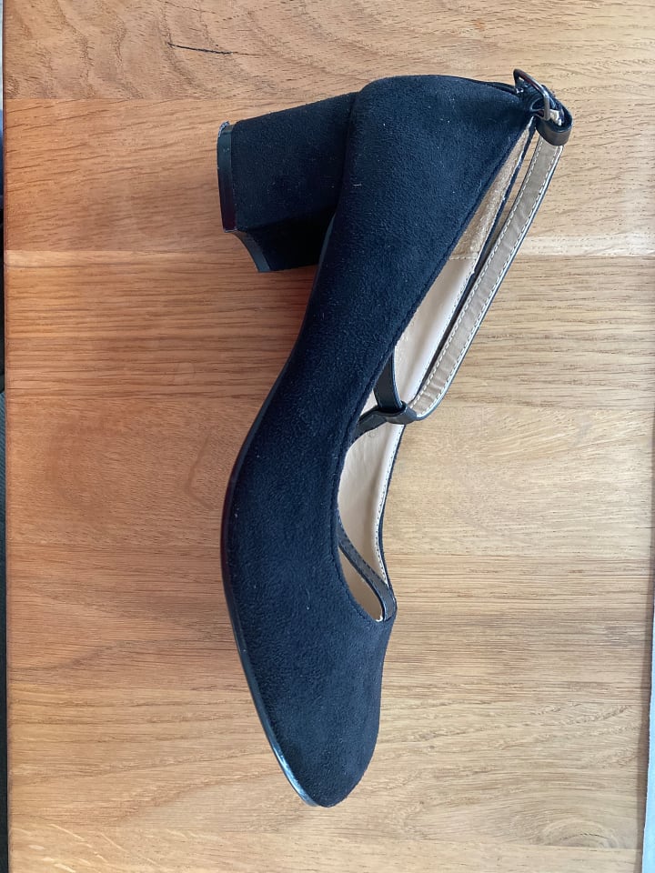 Poti Pati Spangenpumps in Schwarz günstig kaufen 39