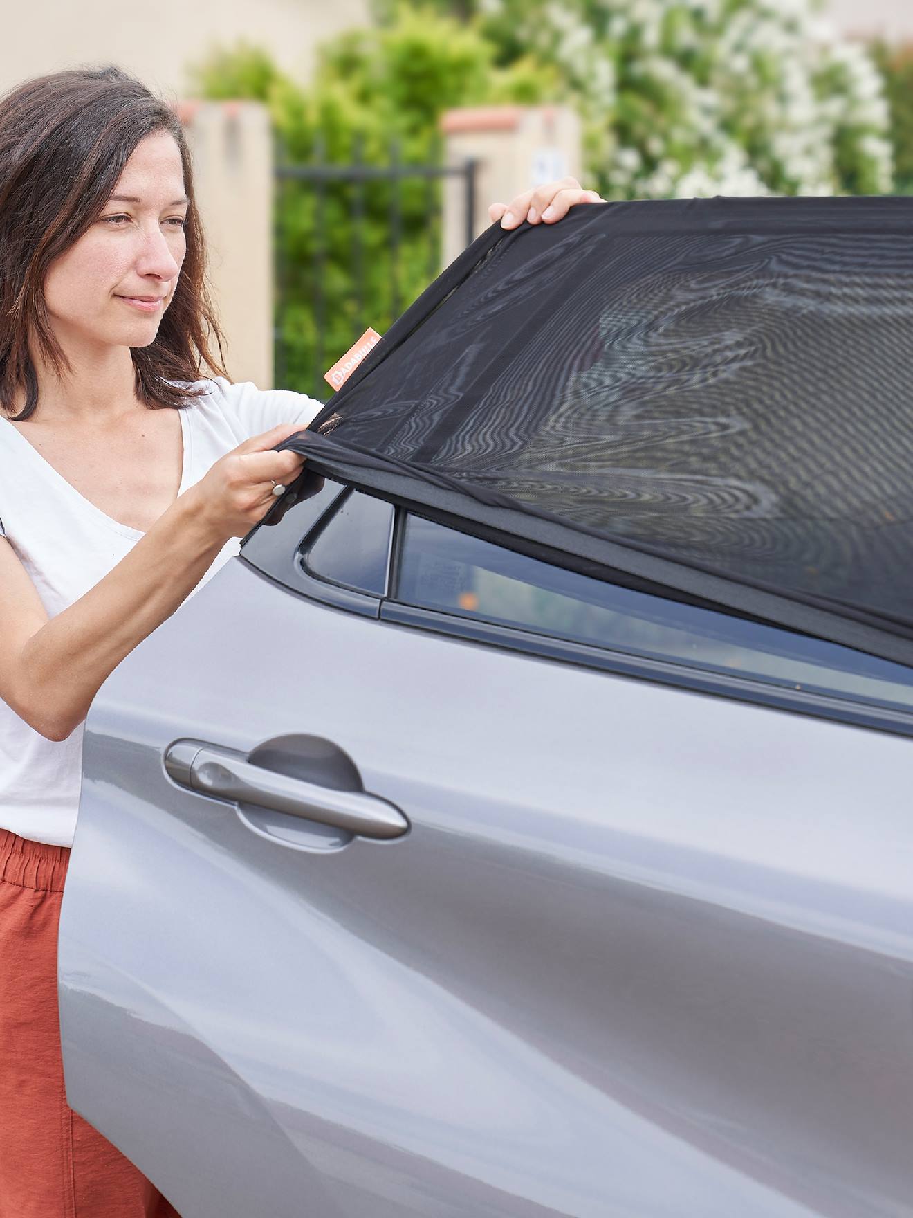 Badabulle Auto-Sonnenschutz BADABULLE mit Gummizug - schwarz