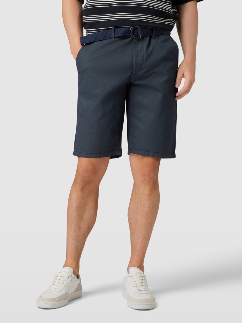 Bermudas mit Stoffgürtel in marineblau
