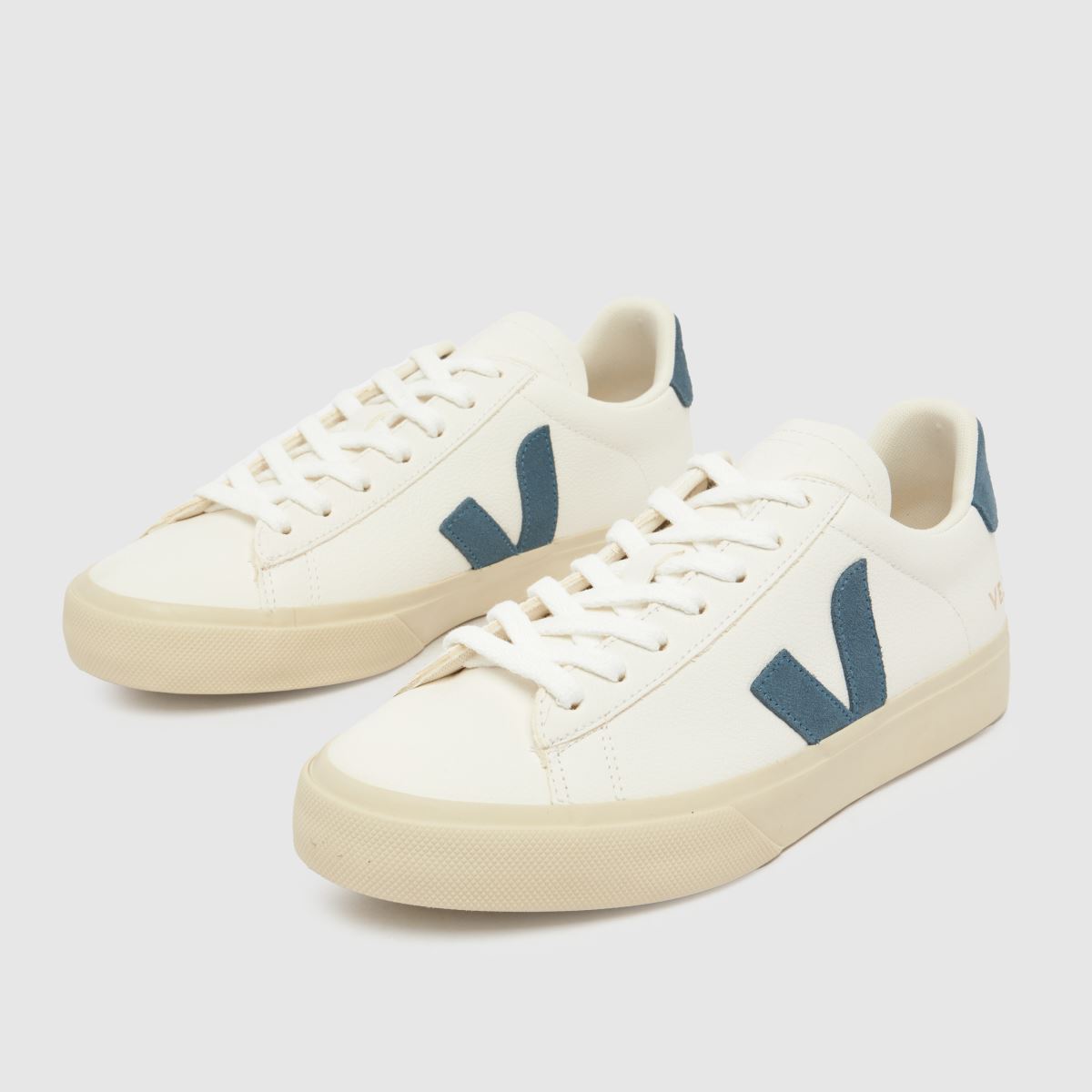 VEJA campo trainers i vitt och blått