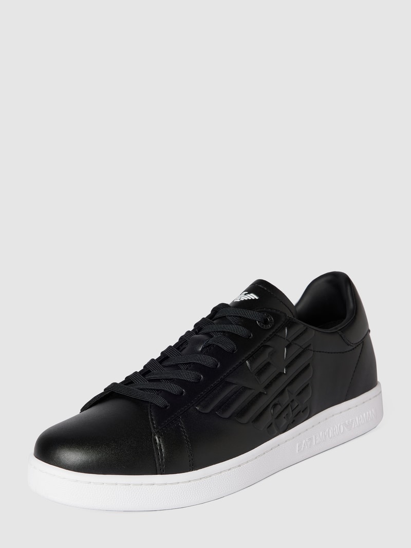 Sneaker mit Label-Details in schwarz