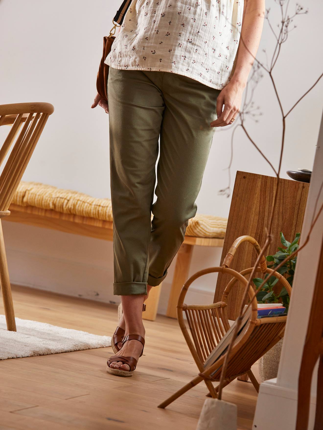 Pantalon chino de grossesse en coton stretch kaki