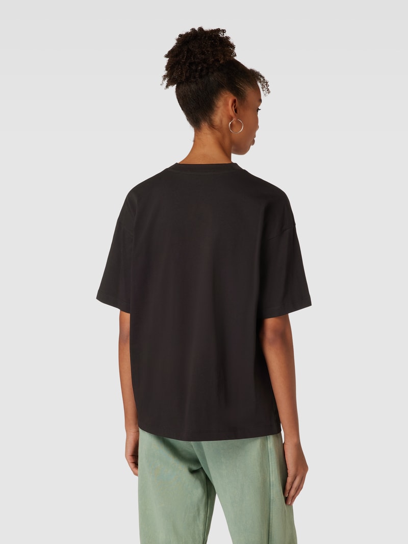 Oversized T-Shirt mit Rundhalsausschnitt in black