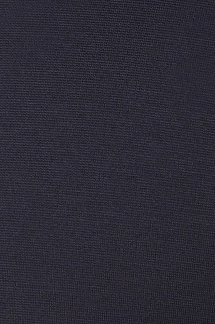 Ausgestellte Treggings mit Überbauchbund