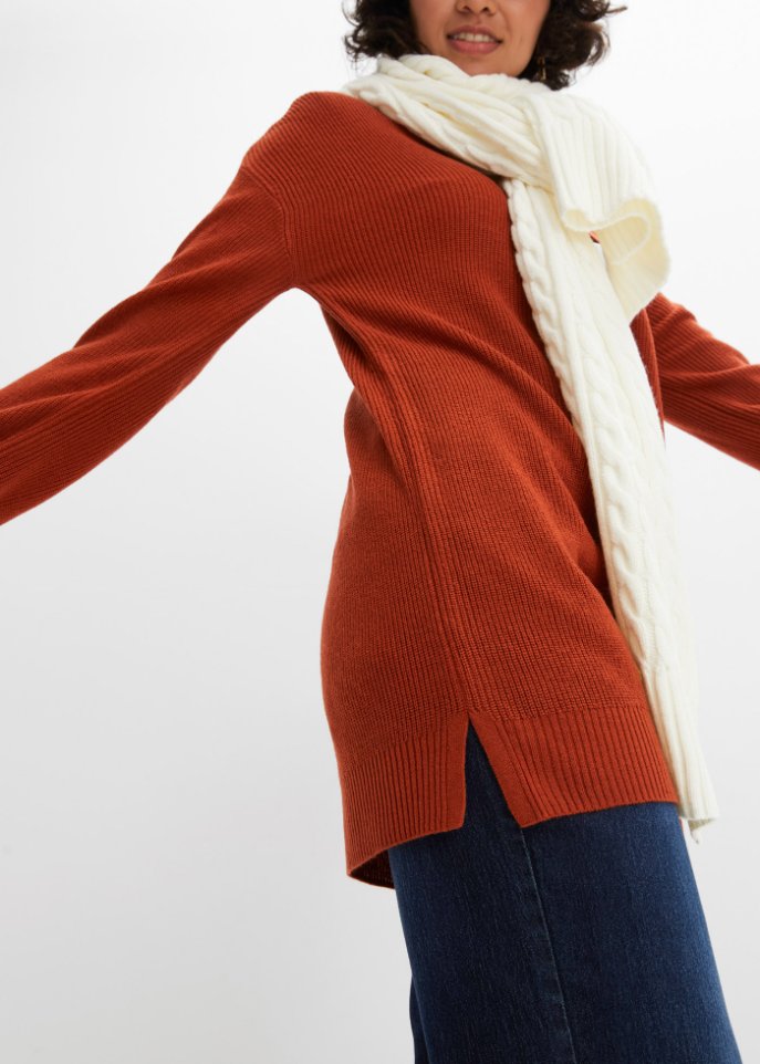 Strickjacke mit Schlitzen