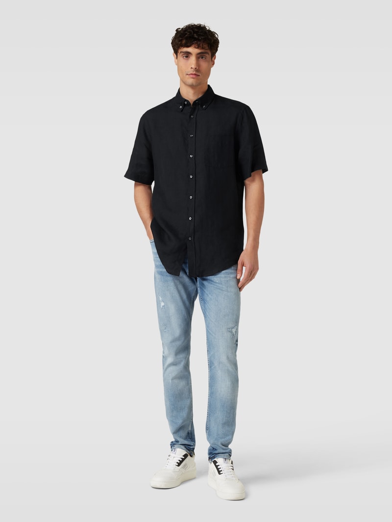 Freizeithemd mit Button-Down-Kragen in schwarz