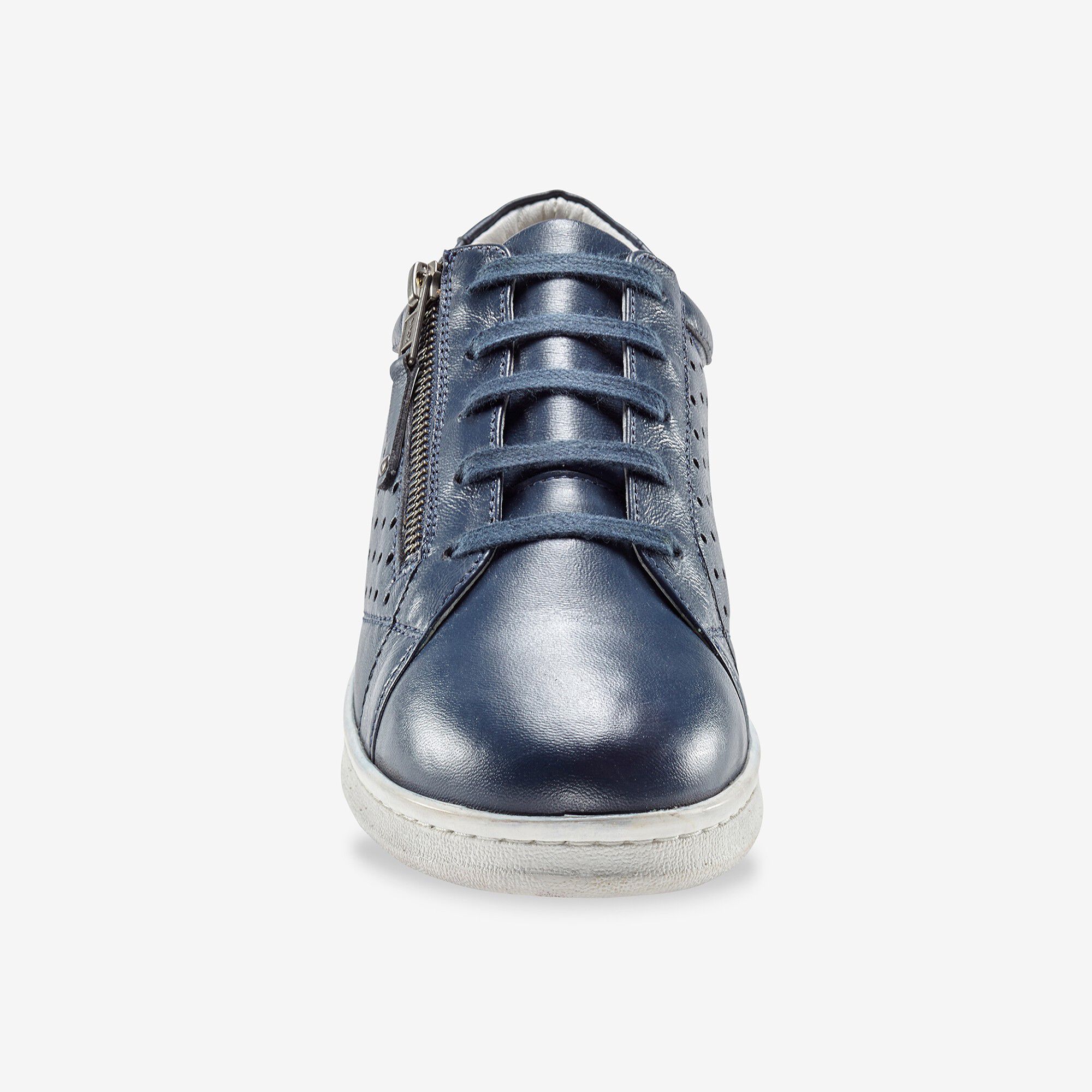 Tennis zippée en cuir perforé