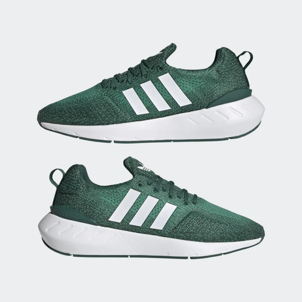 adidas Swift Run 22 GZ3501 / grün