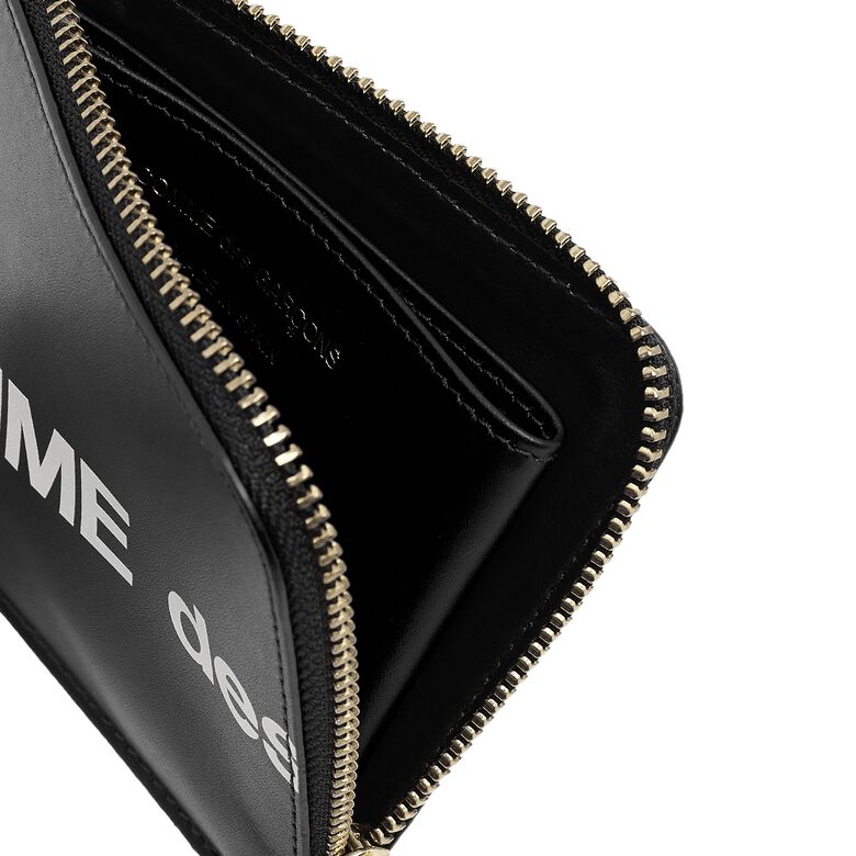 Comme des Garcons Wallet Huge Logo black