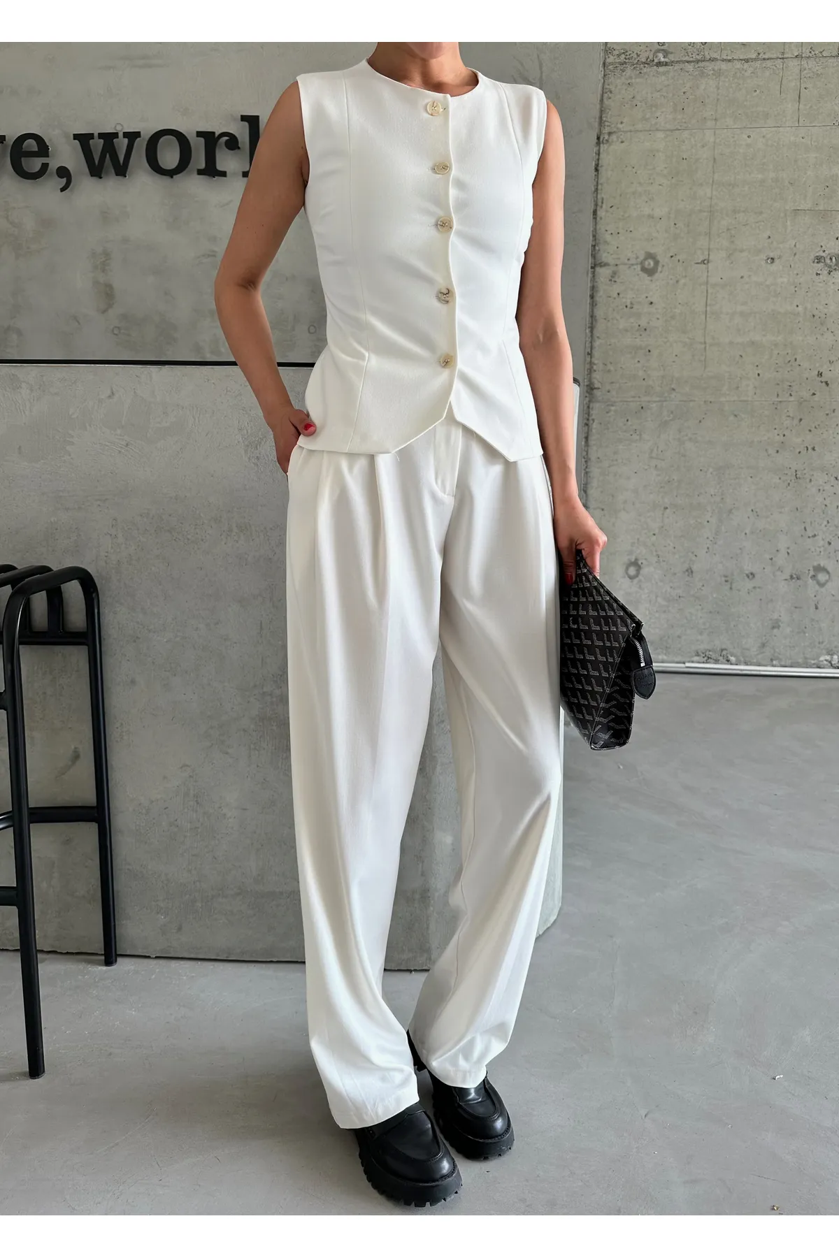 Laluvia  Set aus Weste und Hose aus ecrufarbenem Baumwollstoff