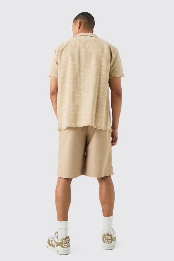 Jorts mit Falten vorne