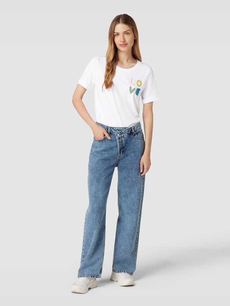 T-Shirt mit Zierbesatz in weiß