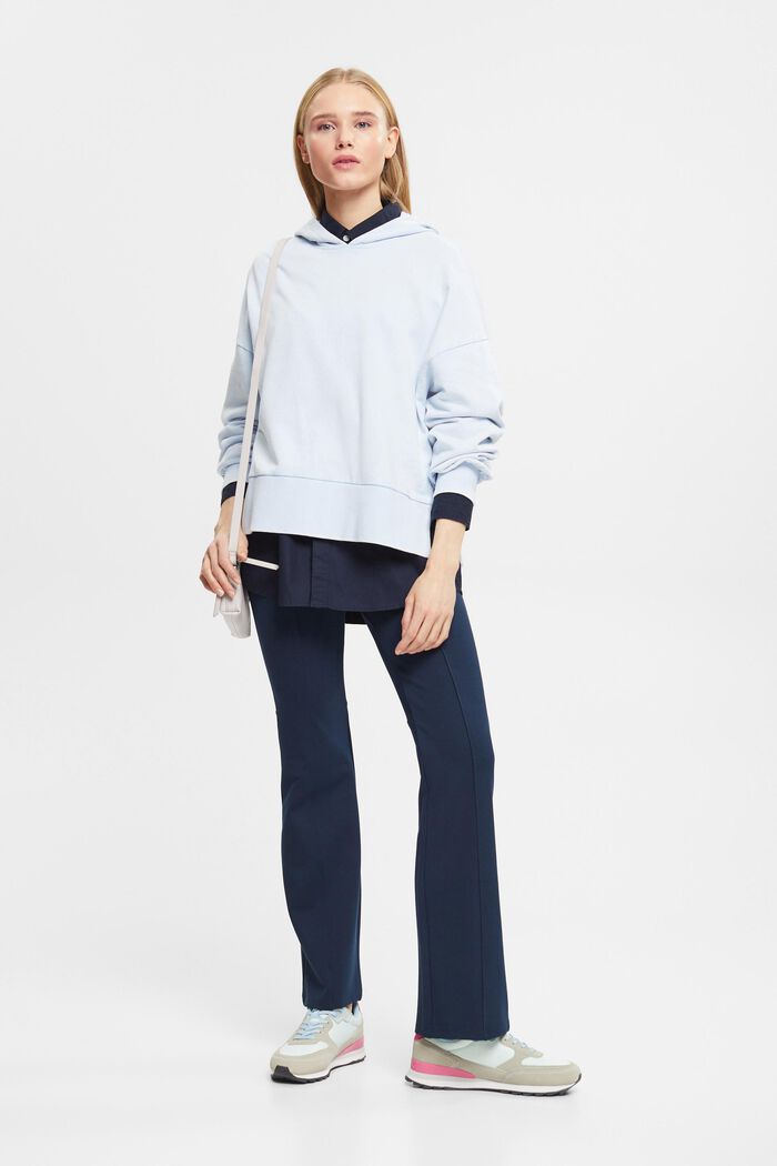 Hoodie mit geteiltem Saum