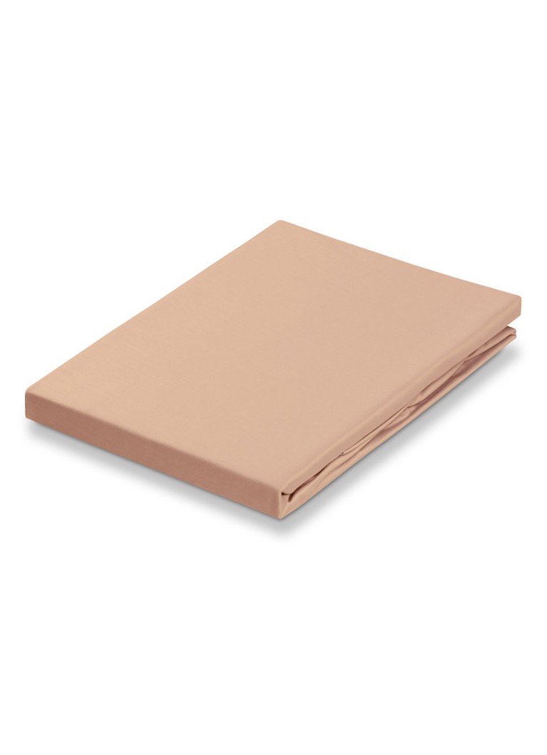 Cearșaf cu elastic Vandyck Satin, confecționat din satin de bumbac cu 200 de fire pe inch pătrat, înălțime colț 24 cm.