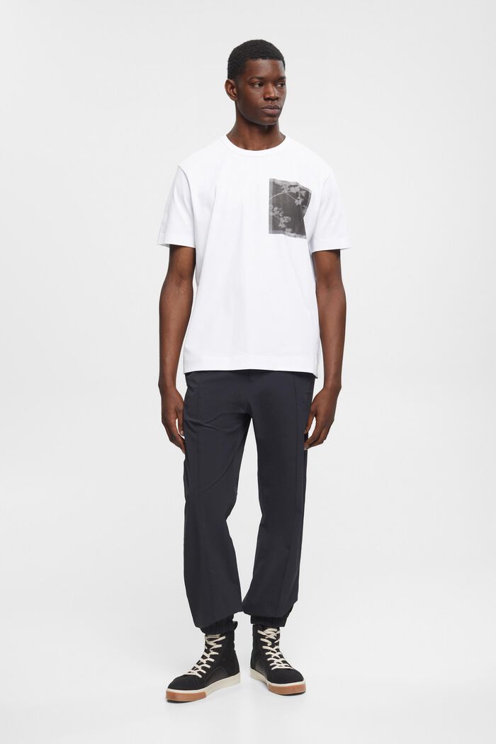 Baumwoll-T-Shirt mit Print auf der Brust