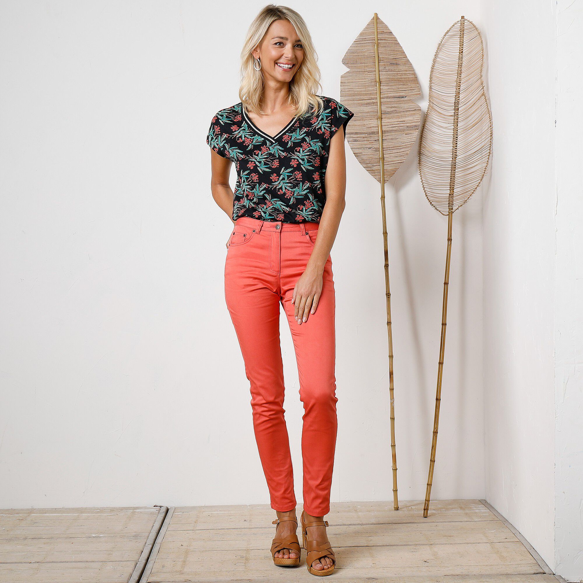 Pantalon fuselé couleur