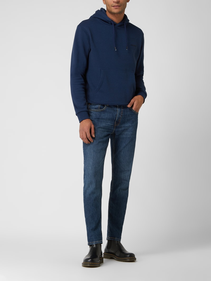 Hoodie mit Logo-Details Modell 'Kresy' in marineblau meliert