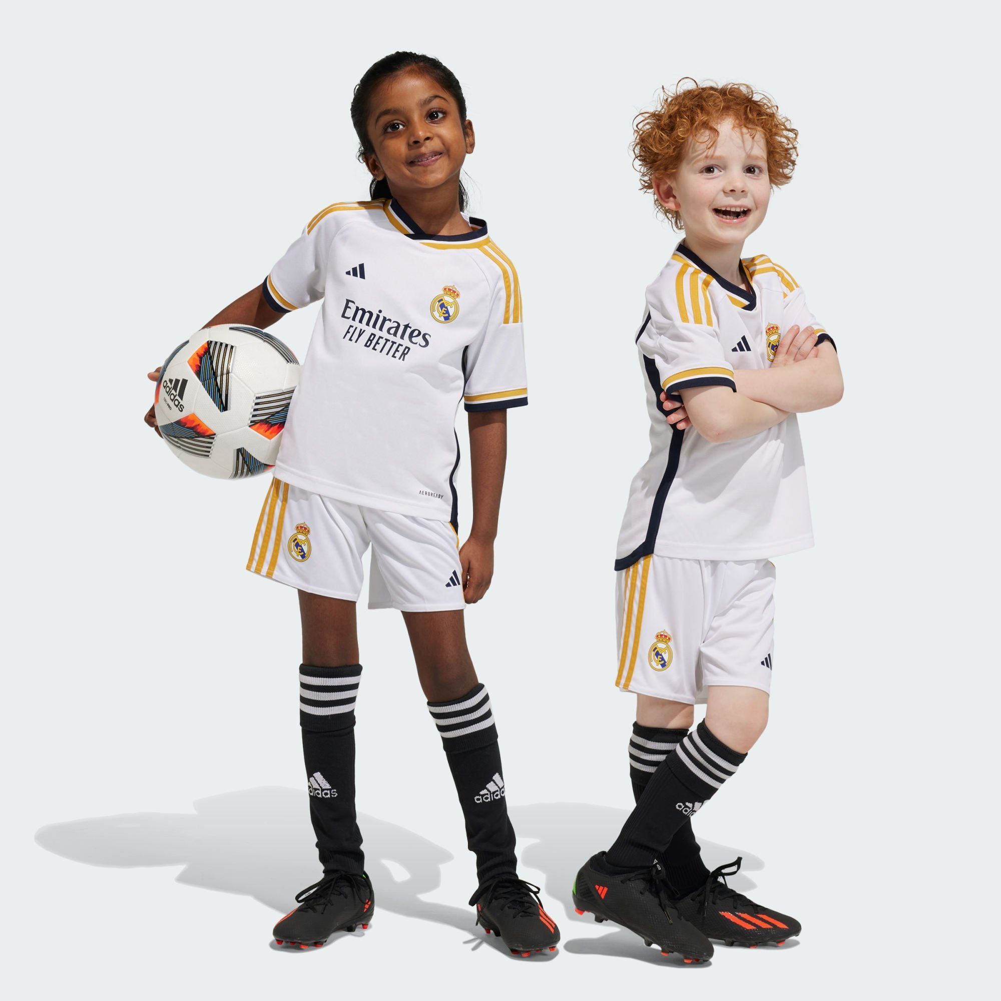 adidas Performance Fußballtrikot REAL MADRID 23/24 MINI-HEIMAUSRÜSTUNG