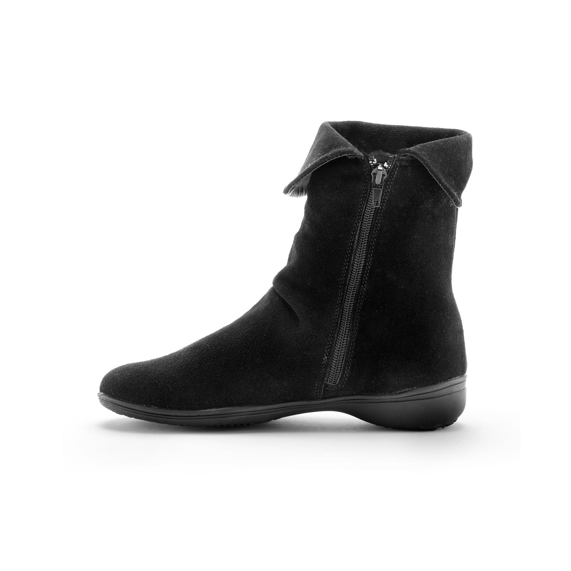 Boots fourrées en croûte de cuir