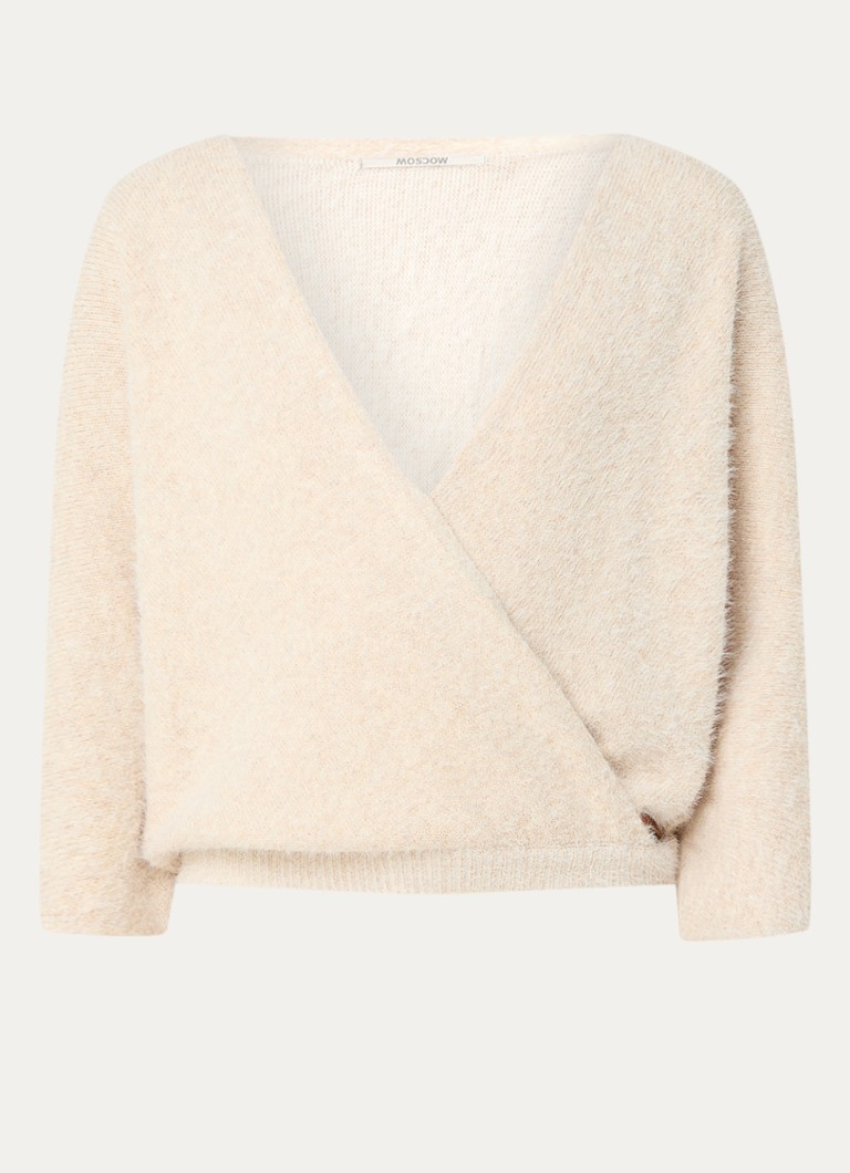 Tricou Jenetta cu o cusătură delicată, confecționat la Moscova dintr-un amestec de lână de alpaca.