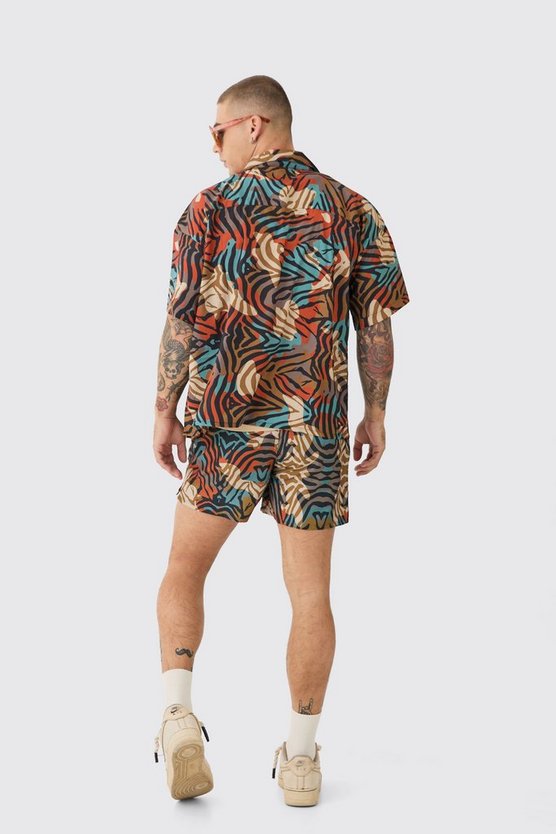 Tigerprint Hemd und Badehose