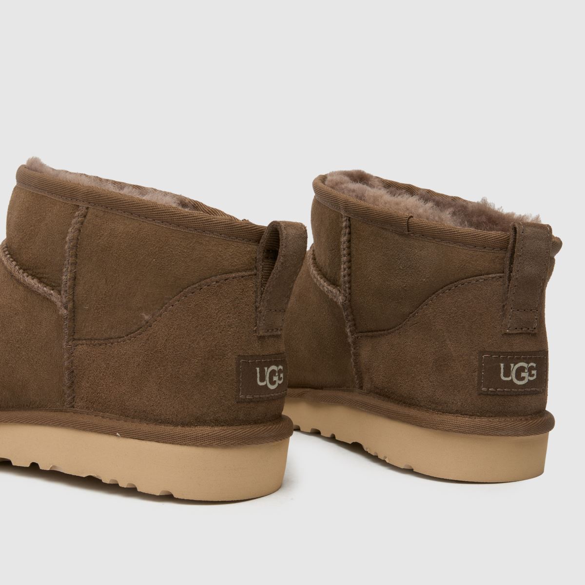 UGG Classic Ultra Mini Csizma Hickory Fuksziából