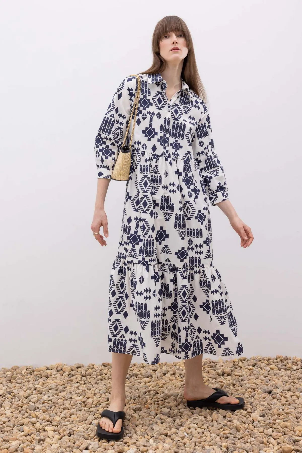 DeFacto  Gemustertes Maxi-Halbarmkleid aus Frottee-Baumwolle mit Hemdkragen Z9109az23sp