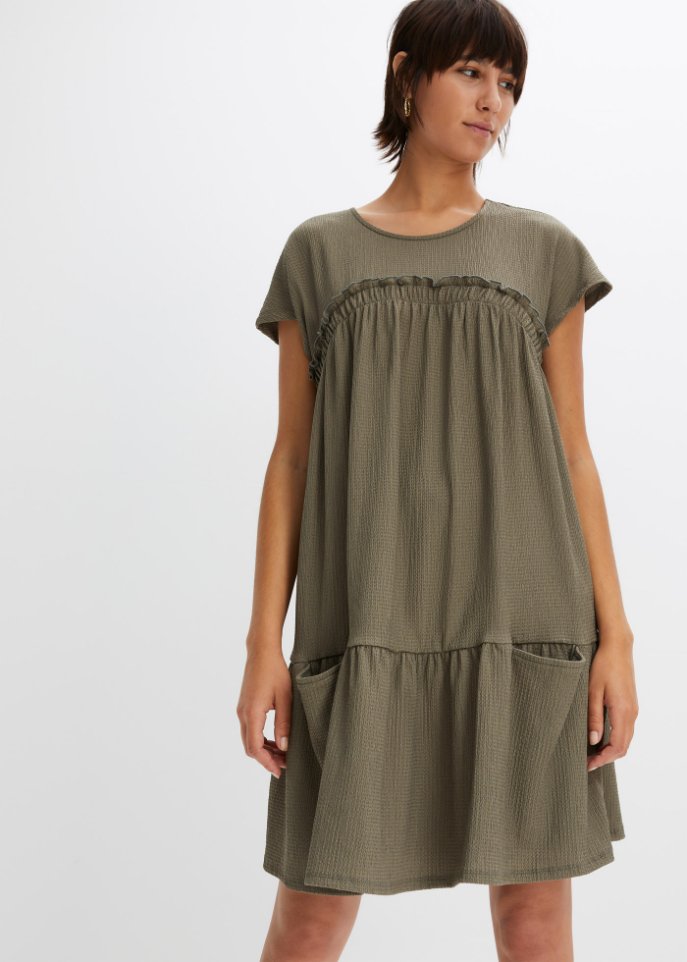 Strukturiertes Kleid mit aufgesetzten Taschen