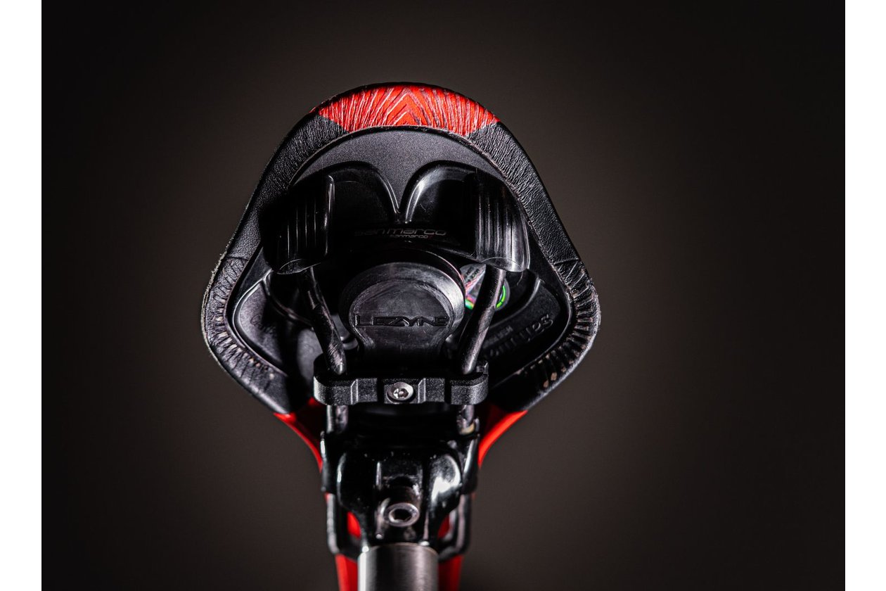 Lezyne Matrix Saddle Tagger fu00fcr AirTag