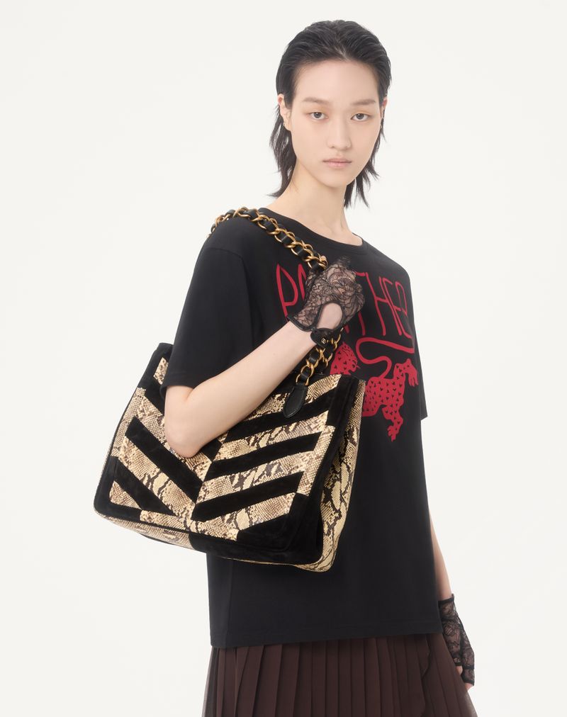 Bolsa Valentino Garavani Laseine Shopping Bag em Python e Camurça com Estampa Chevron