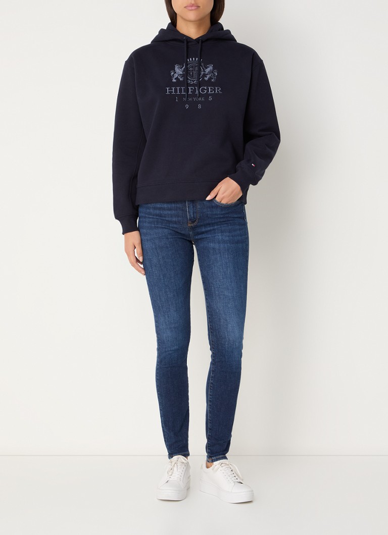 Tommy Hilfiger džemperis su siuvinėtu logotipu