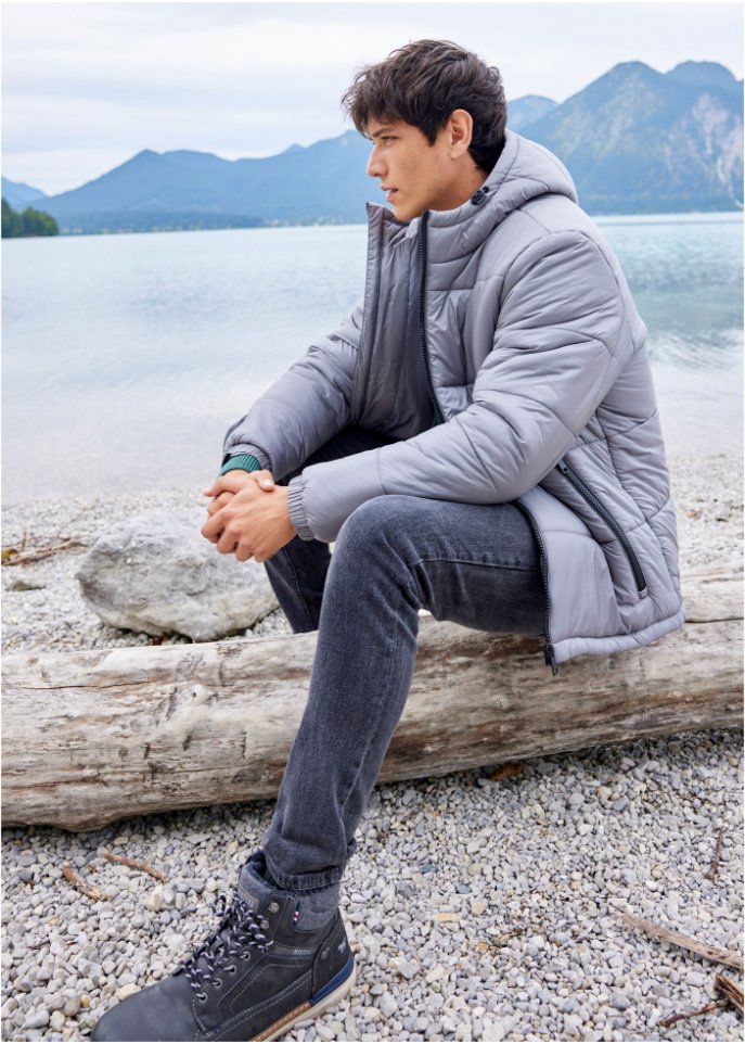 Steppjacke mit Kapuze