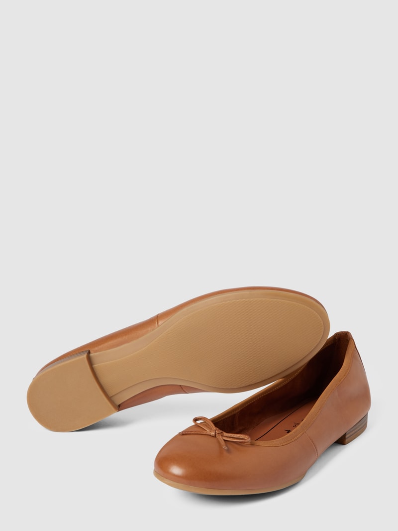Ballerinas aus Leder mit Zierschleife Modell 'BASIC' in cognac