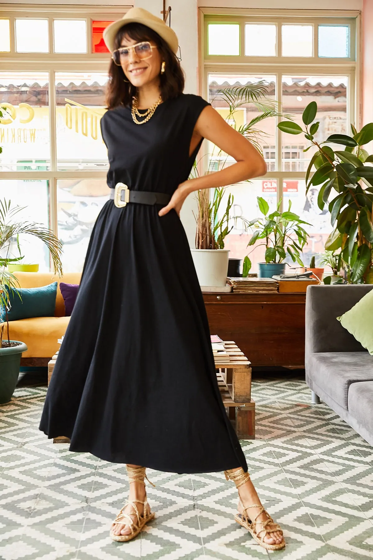 Olalook  Damenkleid aus gekämmter Baumwolle mit elastischem Bund in Schwarz ELB-19001509