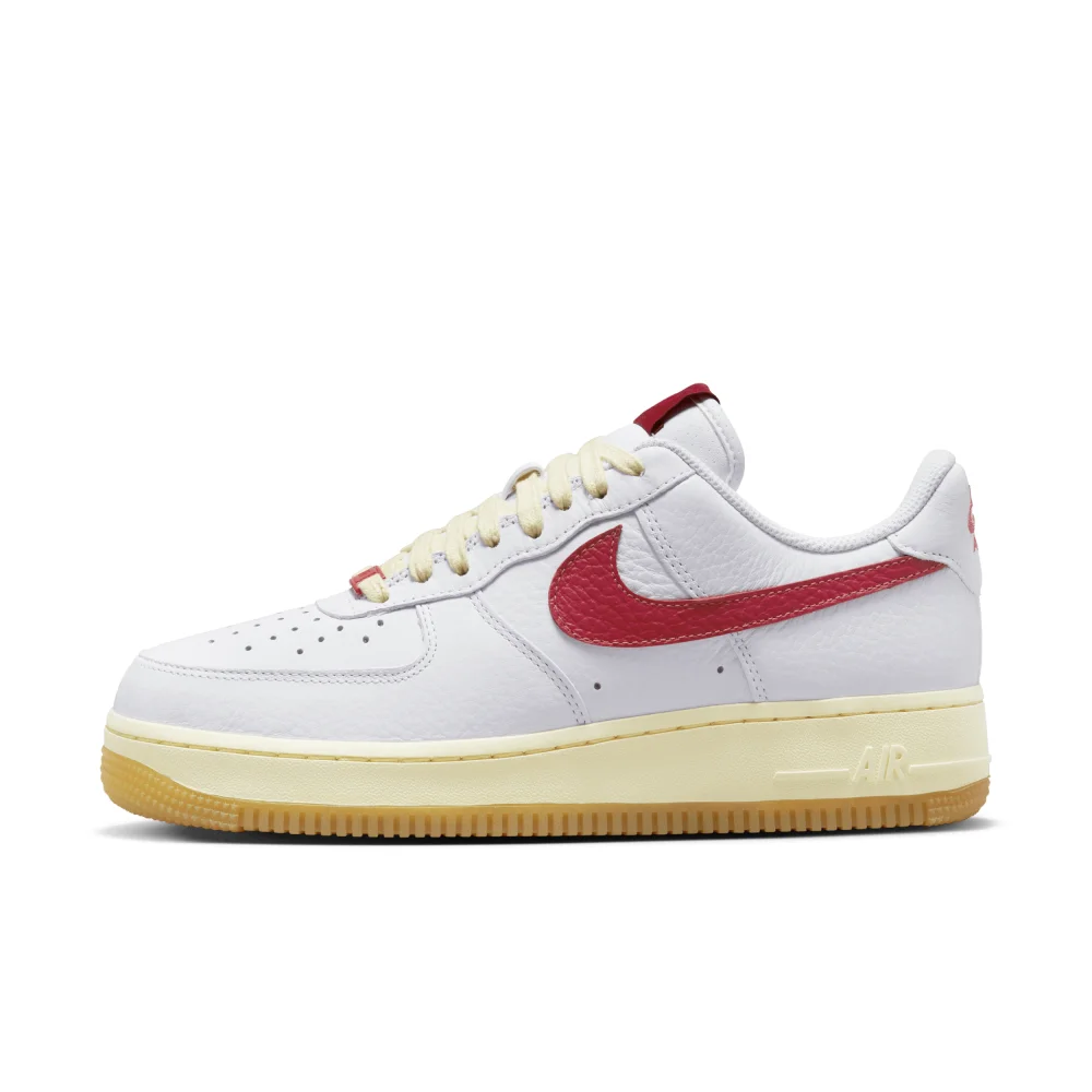 Nike Air Force 1 FN3493-100 / weiss