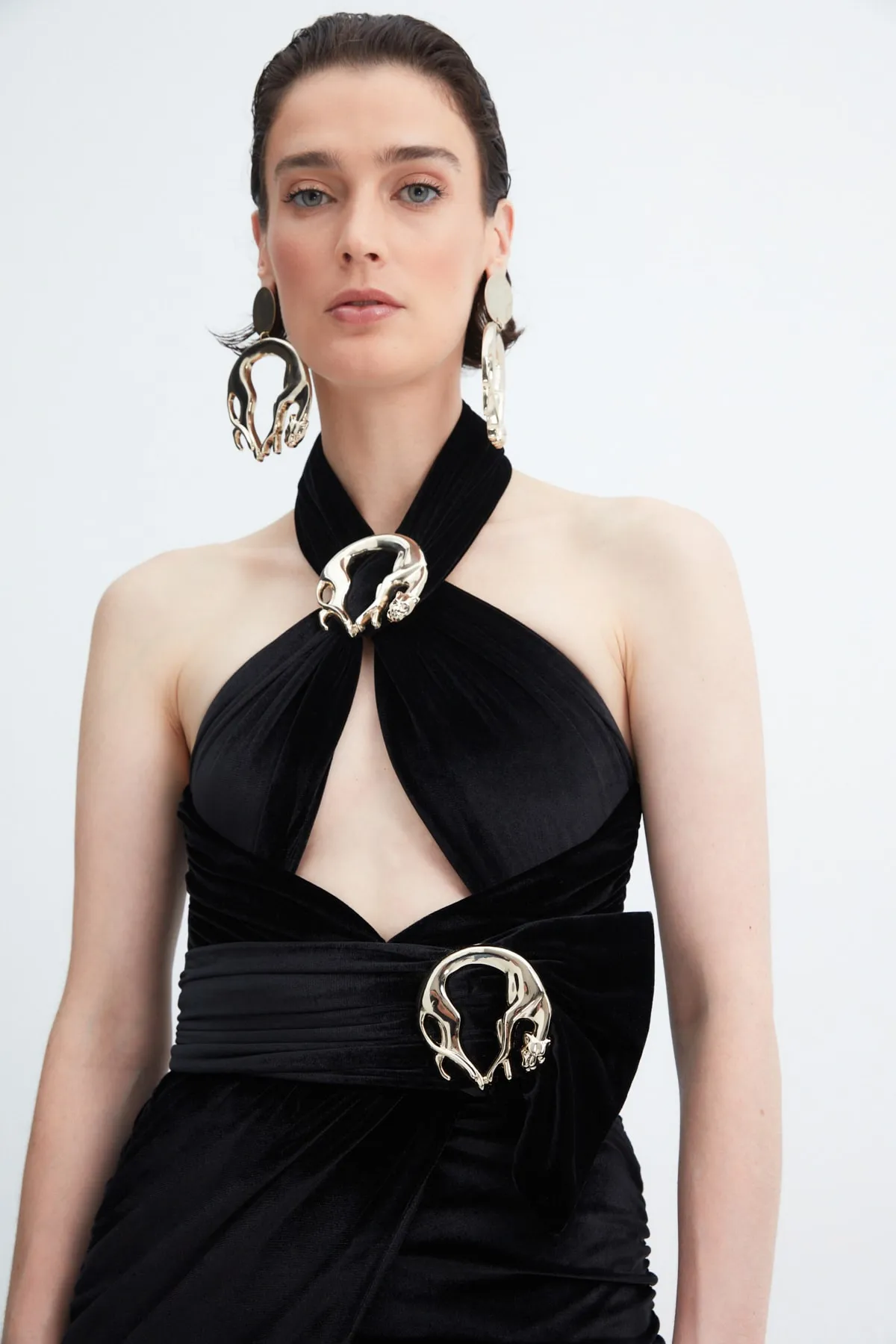 Trendyol Collection  X Zeynep Tosun Schwarzer Samtgürtel mit Schnallendetail TPRAW23KE00002