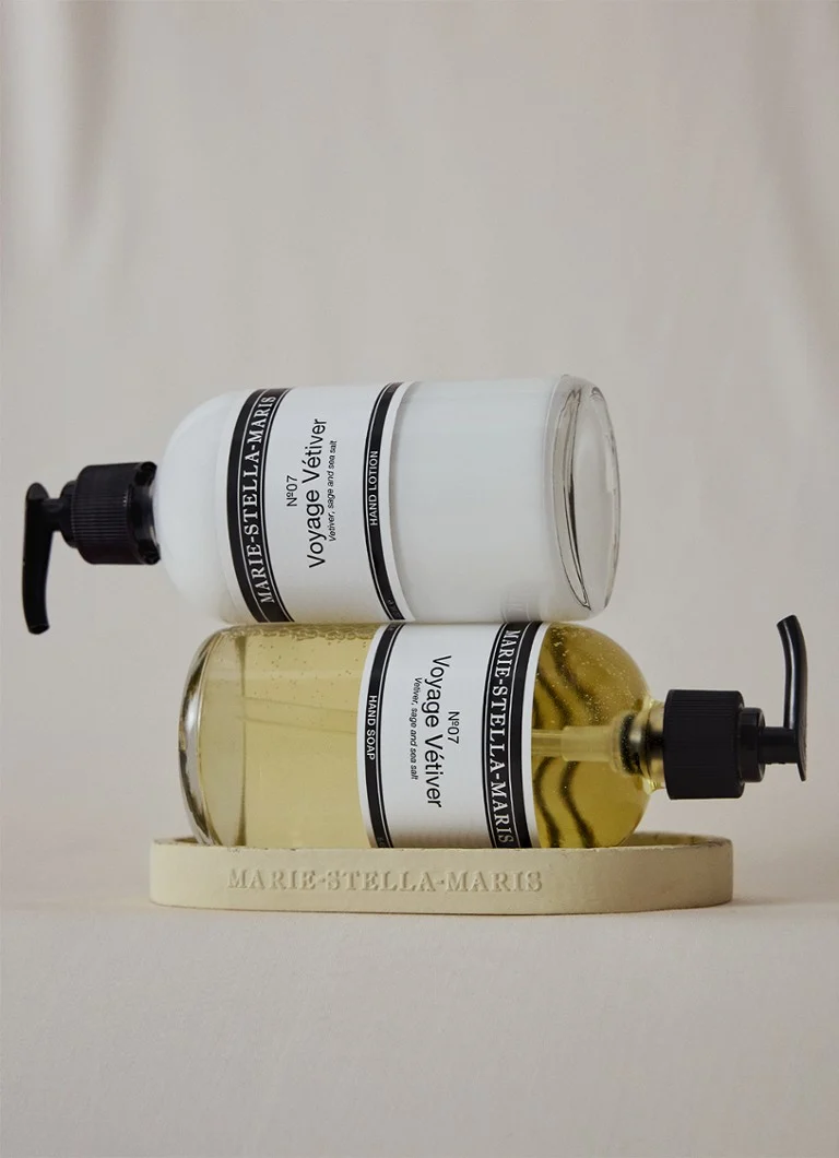 Set de îngrijire a mâinilor cu ulei de vetiver și produse de lux pentru călătorii Marie-Stella-Maris - set de îngrijire a mâinilor