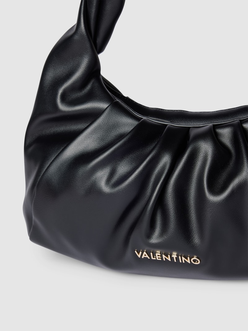Shoulder Bag mit gelegten Falten Modell 'LAKE' in schwarz