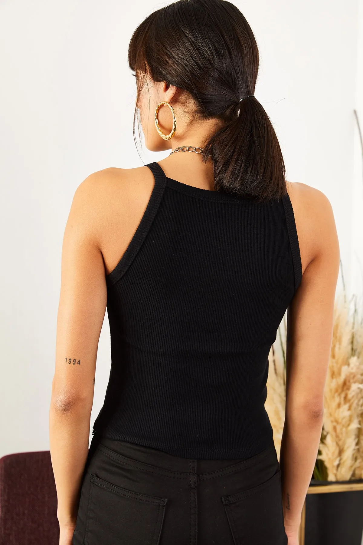 Olalook  Schwarzer Träger-Camisole-Body für Damen BDY-00000015