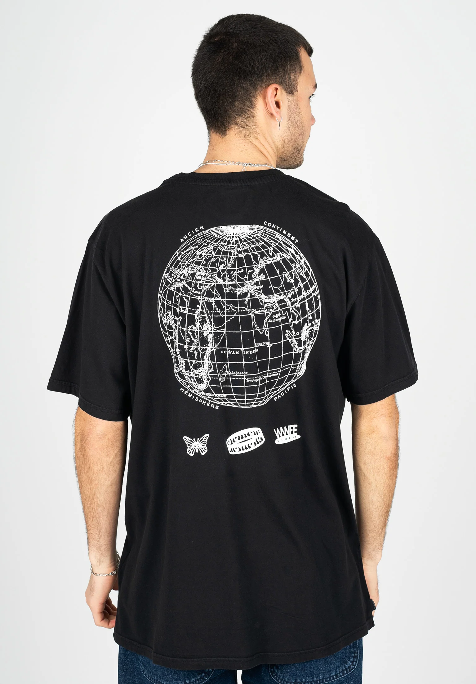 Globe