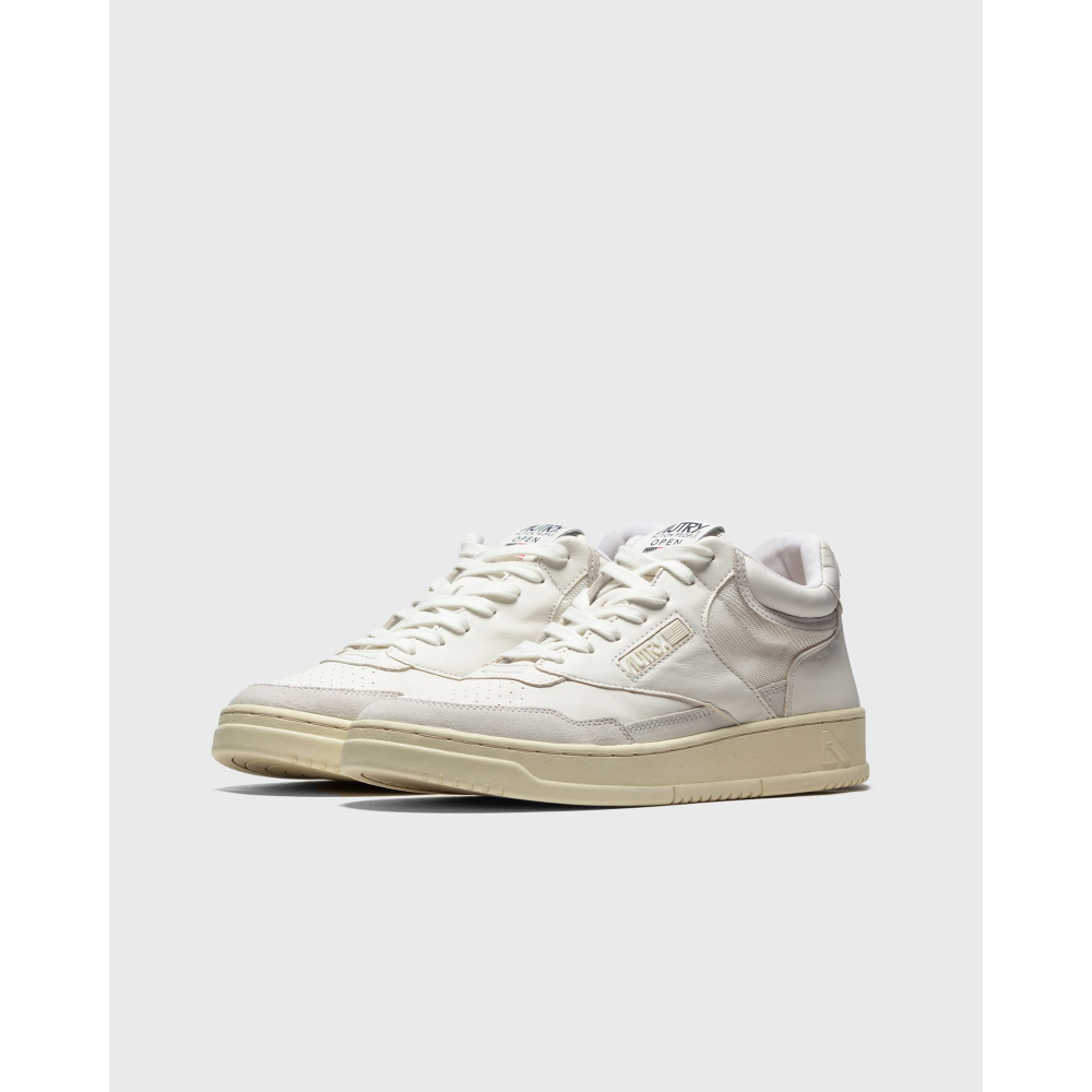 Autry Wmns Open Mid AOMWCE11 / weiss