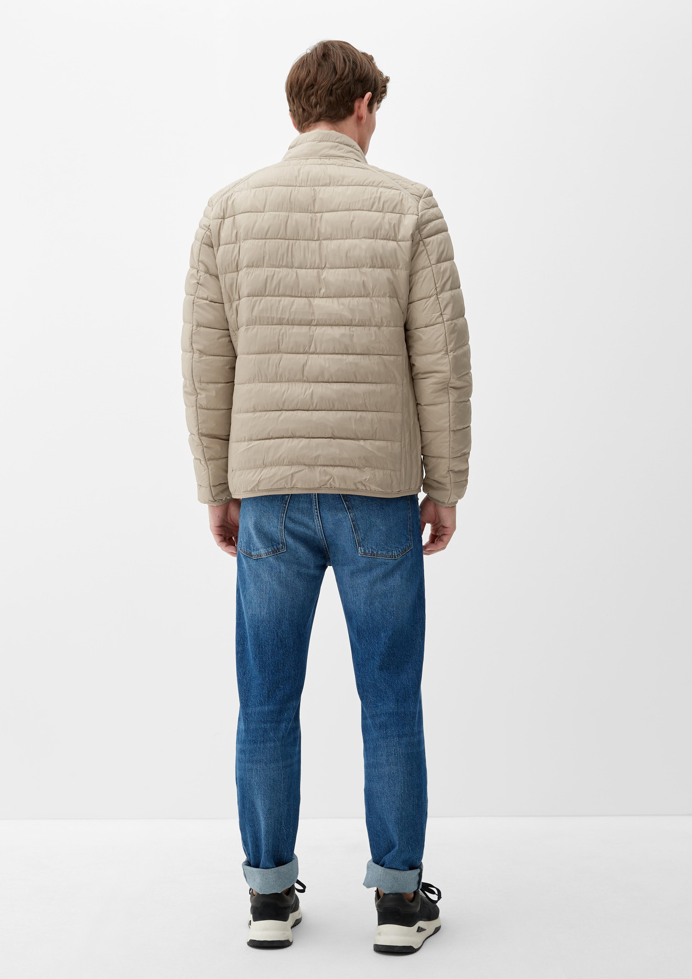 Leichte Steppjacke mit Stehkragen  2115319-8224