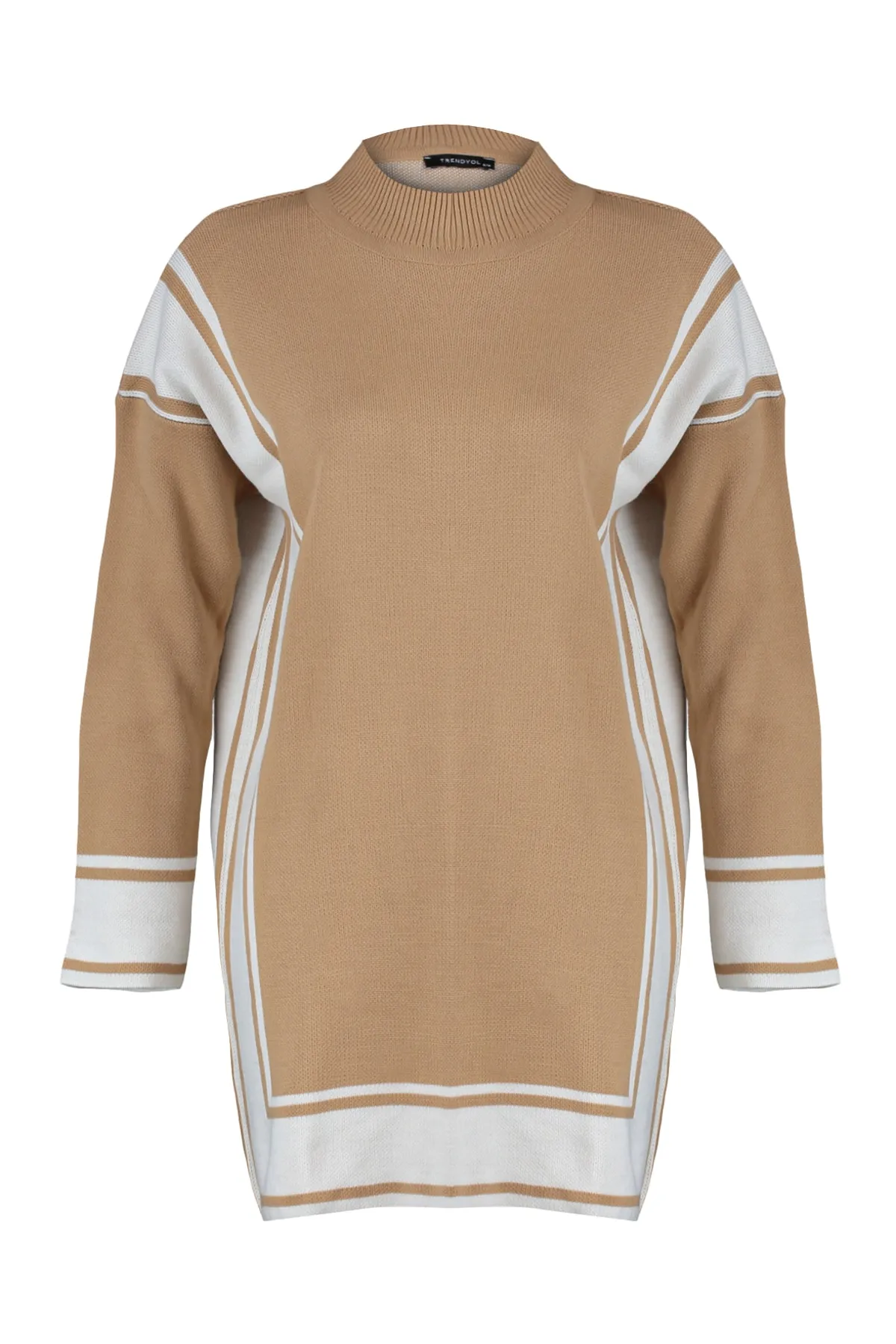 Trendyol Modest  Braun gestreifter Strickpullover mit hohem Kragen TCTAW22AK0163