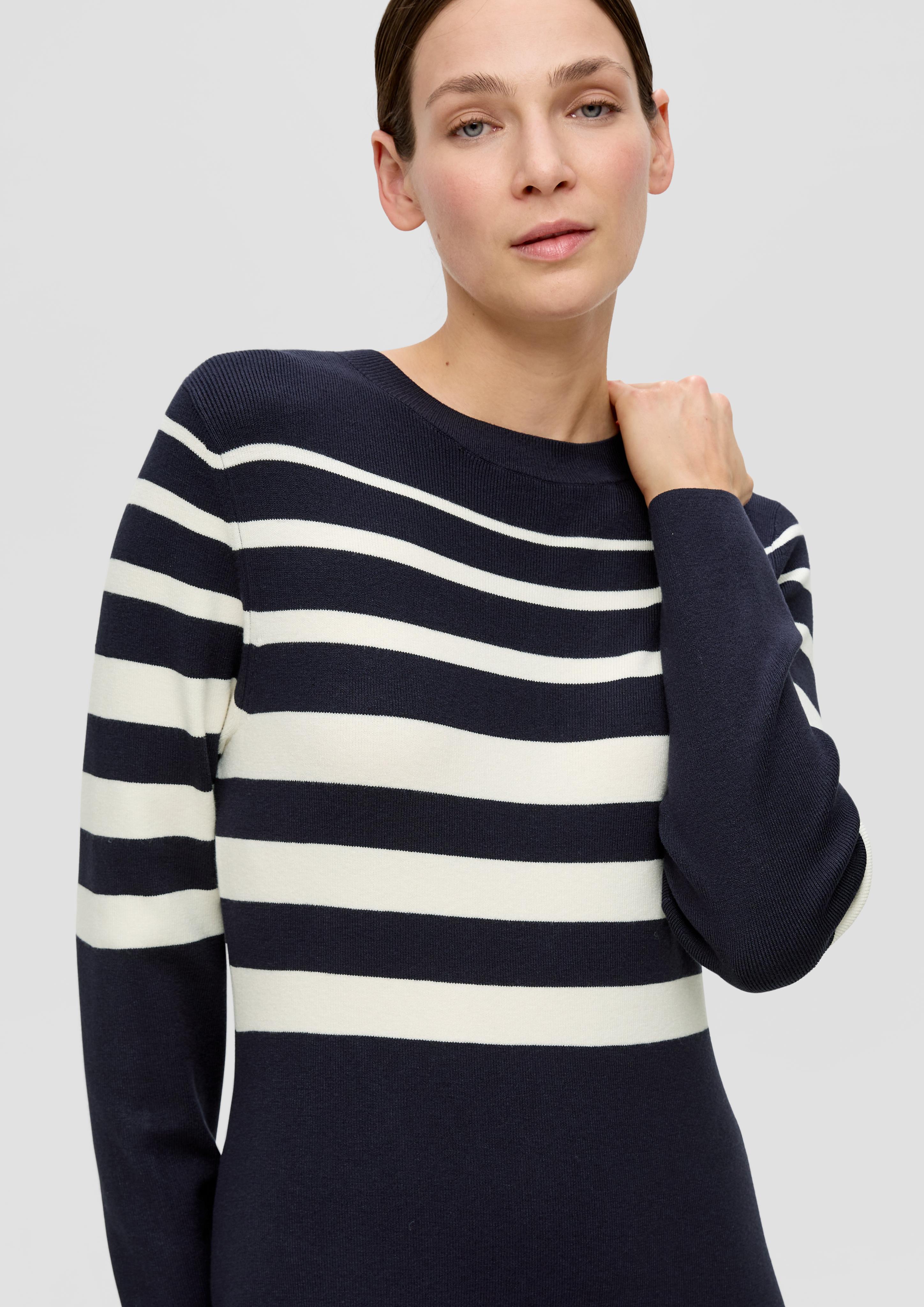 Strickkleid aus Viskosemix  2140504-02X3