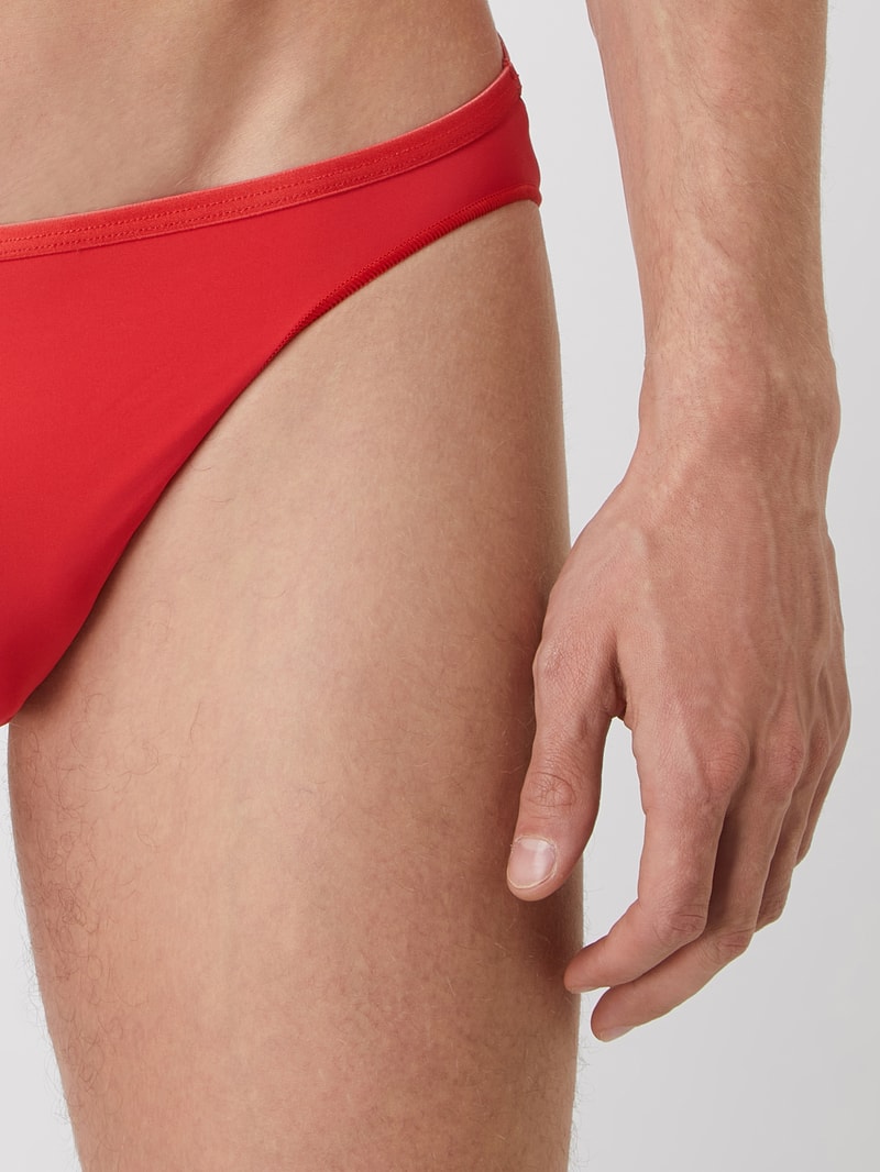Slip in unifarbenem Design mit elastischem Bund in rot