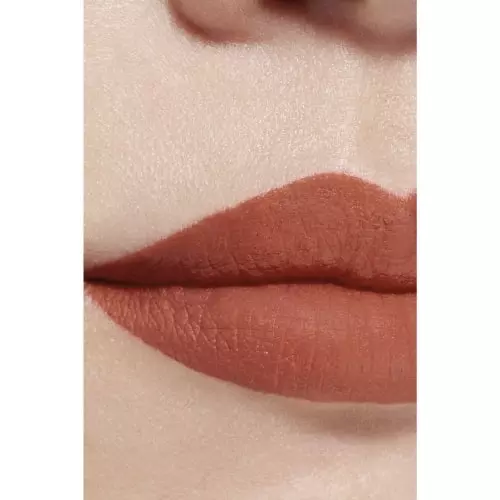 ROUGE ALLURE LIQUID VELVET Ultra long-lasting, intense matte liquid lipstick